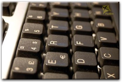 Замена клавиатуры ноутбука Toshiba в Керчи
