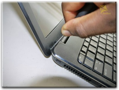 Замена экрана ноутбука Compaq в Керчи